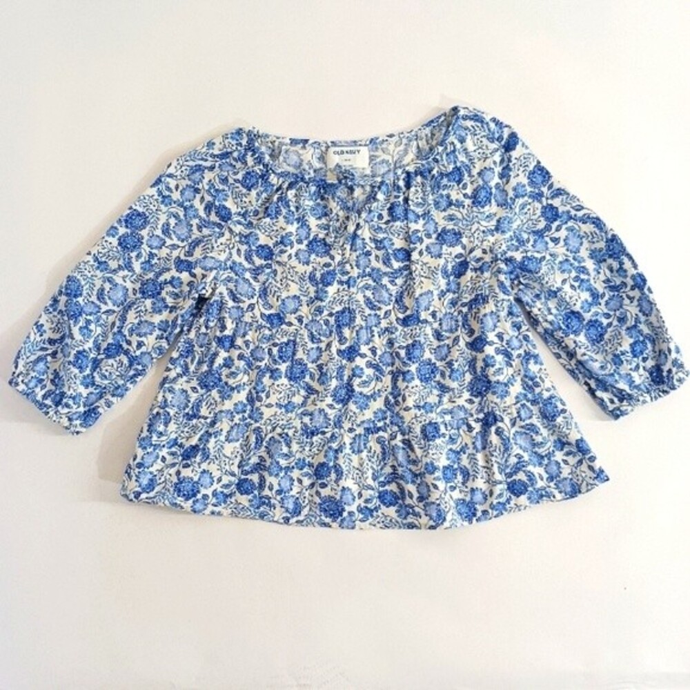 Old Navy Girls Blue and Cream Blouse  Large 10/12